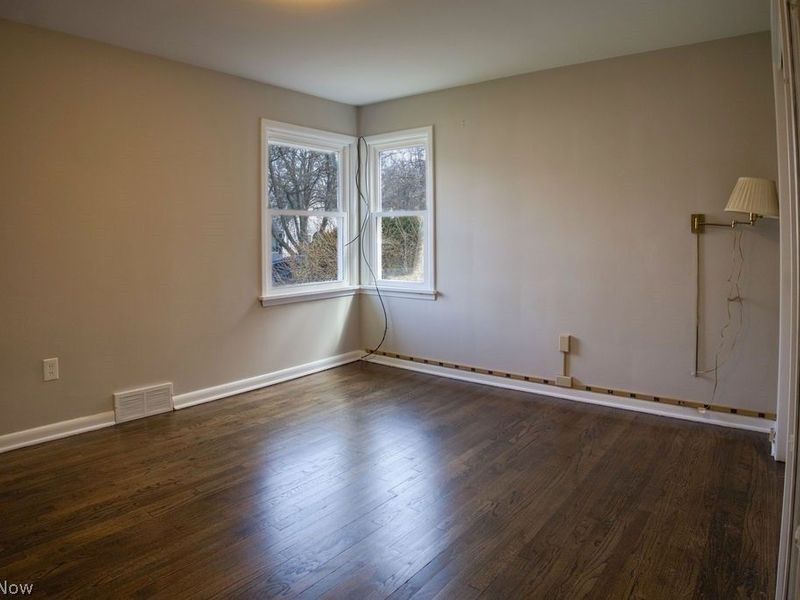 5404 Beacon Road, Lyndhurst, OH 44124 Photo 12