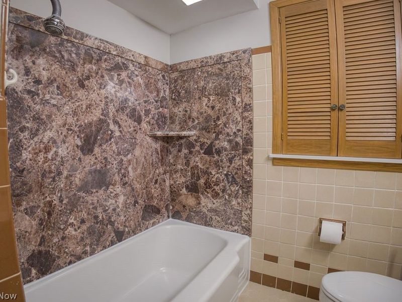 5404 Beacon Road, Lyndhurst, OH 44124 Photo 18