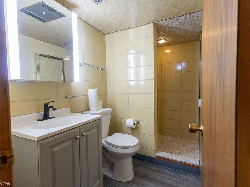 5404 Beacon Road, Lyndhurst, OH 44124 Photo 25