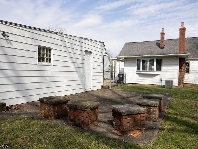 5404 Beacon Road, Lyndhurst, OH 44124 Photo 36