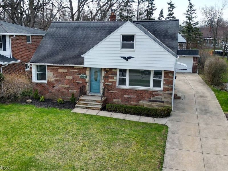 5404 Beacon Road, Lyndhurst, OH 44124 Photo 5