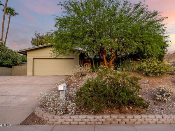 7657 N 22nd Street, Phoenix, AZ 85020