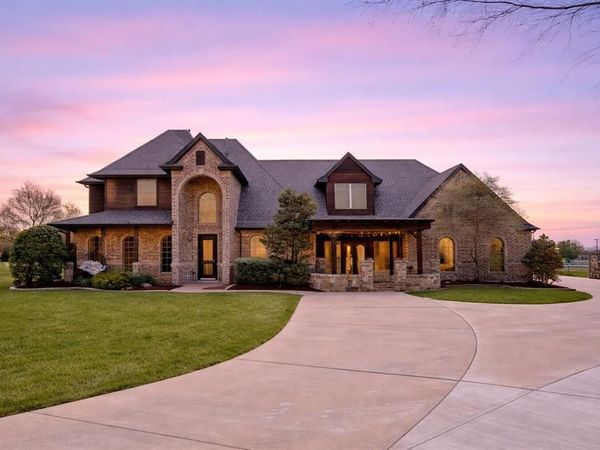 901 Morton Hill Lane, Haslet, TX 76052