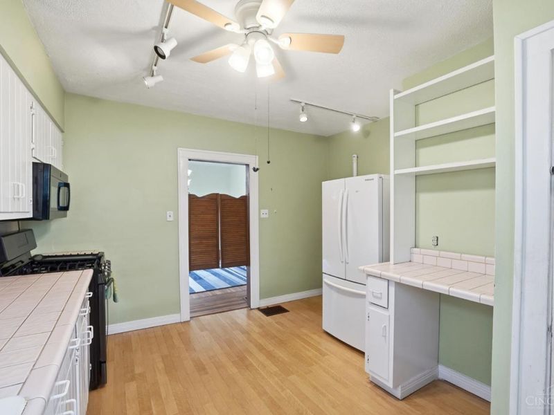 3314 S Woodmont Avenue, Cincinnati, OH 45213 Photo 18