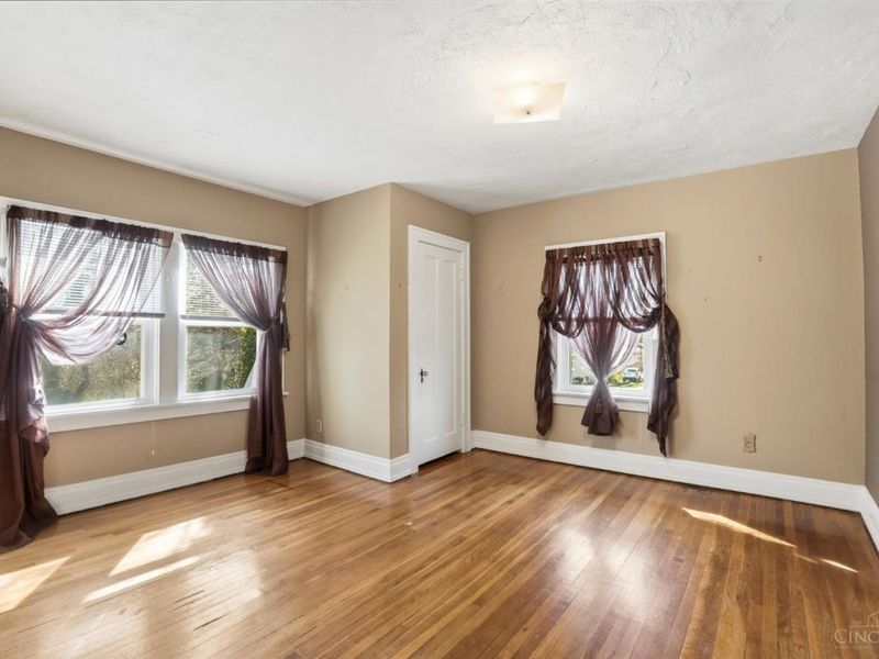 3314 S Woodmont Avenue, Cincinnati, OH 45213 Photo 29