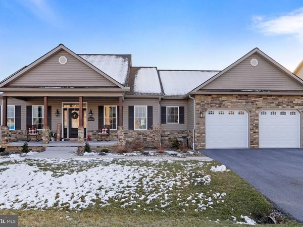 19115 RED MAPLE DRIVE, HAGERSTOWN, MD 21742