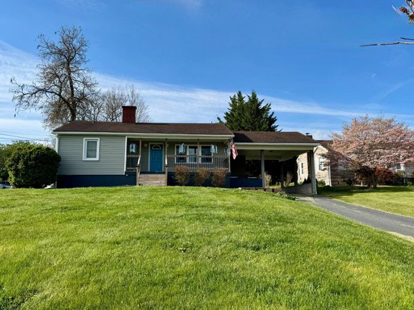 830 NEW HOPE ROAD, STAUNTON, VA 24401