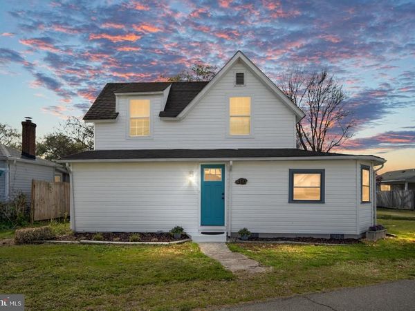 319 MARSHALL, COLONIAL BEACH, VA 22443