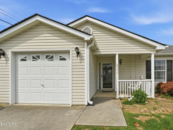 8553 Wisteria Way, Knoxville, TN 37931
