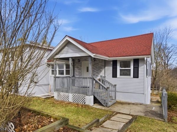 67 Nolans Point Rd, Jefferson, NJ 07849