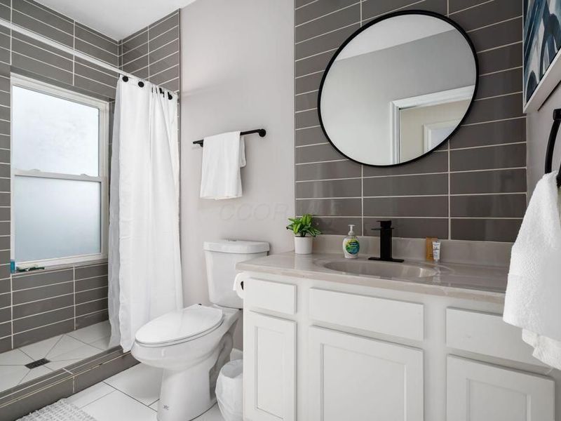 1213-1215 E Livingston Avenue, Columbus, OH 43205 Photo 11