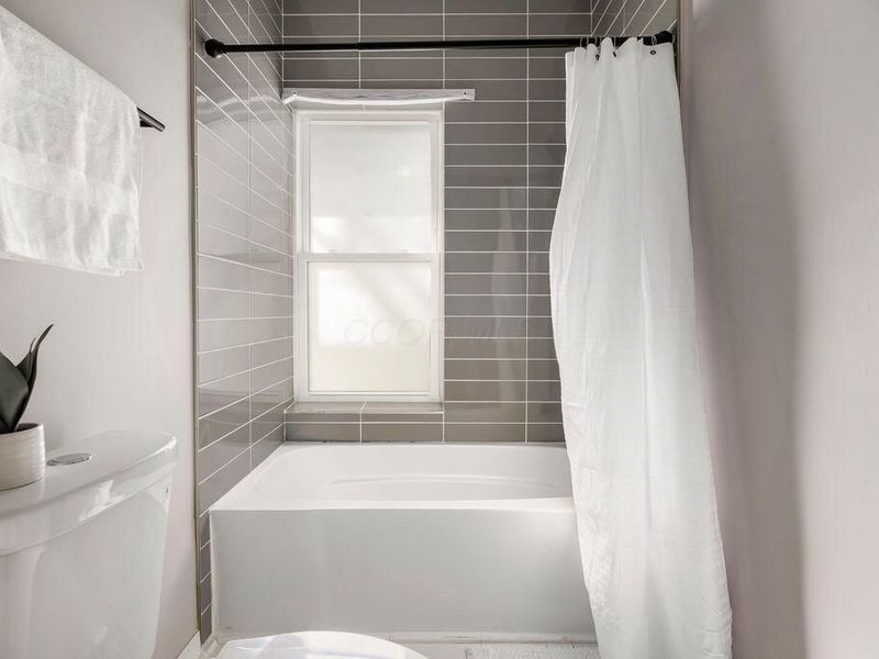 1213-1215 E Livingston Avenue, Columbus, OH 43205 Photo 39