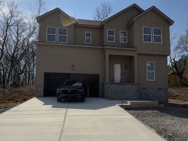 295 Spring St, La Vergne, TN 37086