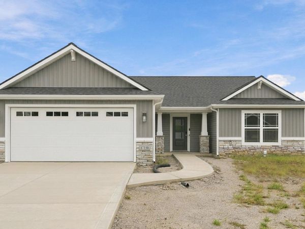 17330 Fett Drive, Fort Wayne, IN 46748