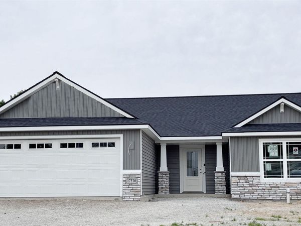 17330 Fett Drive, Fort Wayne, IN 46748