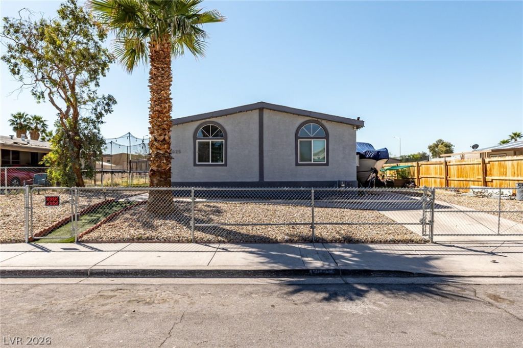 6025 Bluehill Avenue, Las Vegas, NV 89156 Main Photo