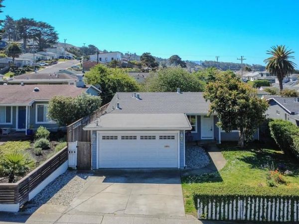 352 Monterey Road, Pacifica, CA 94044