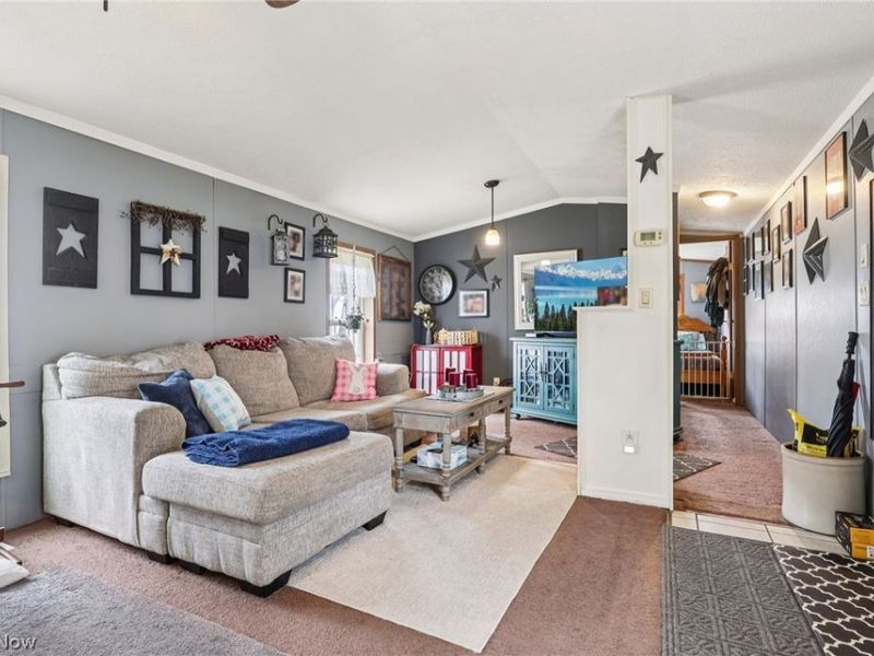 188 Paradise Boulevard, Madison, OH 44057 Photo 8