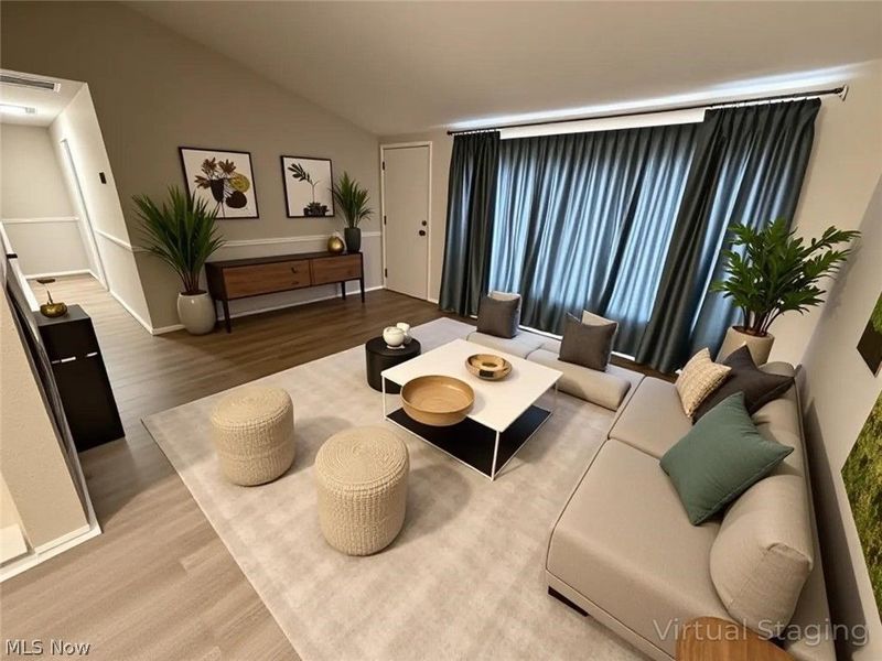 166 Huntington Drive, Northfield Village, OH 44067 Photo 3