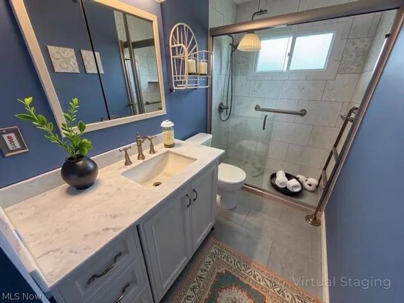 166 Huntington Drive, Northfield Village, OH 44067 Photo 9