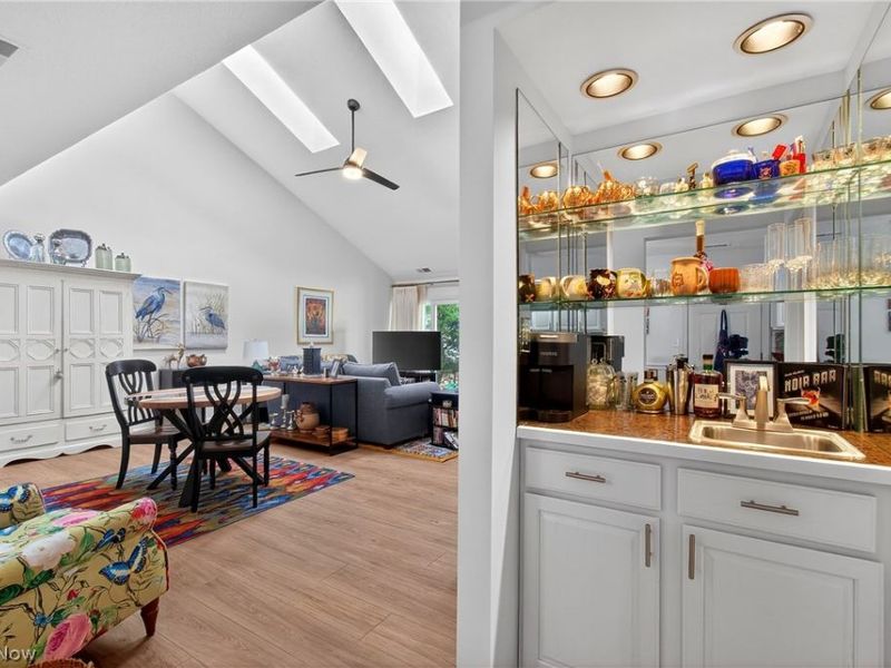 858 Sutton Place, Akron, OH 44313 Photo 11