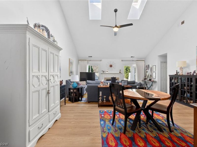 858 Sutton Place, Akron, OH 44313 Photo 12