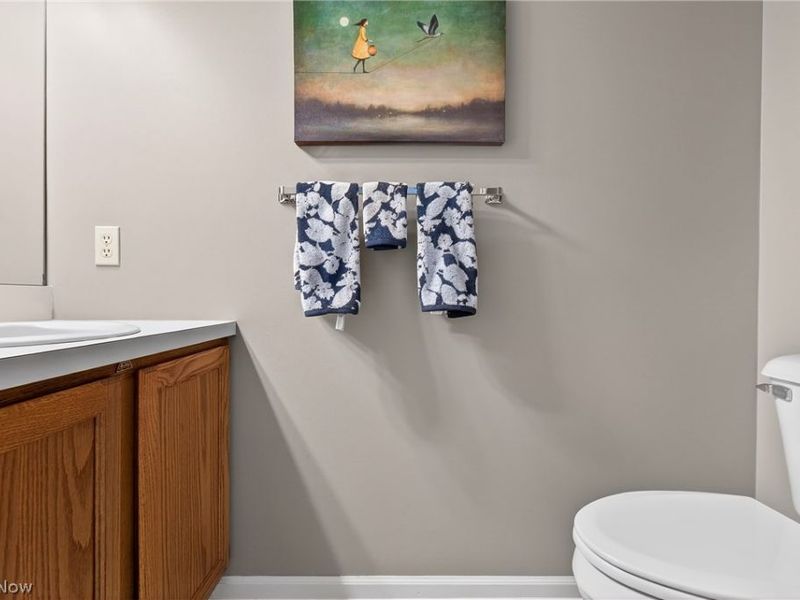 858 Sutton Place, Akron, OH 44313 Photo 17