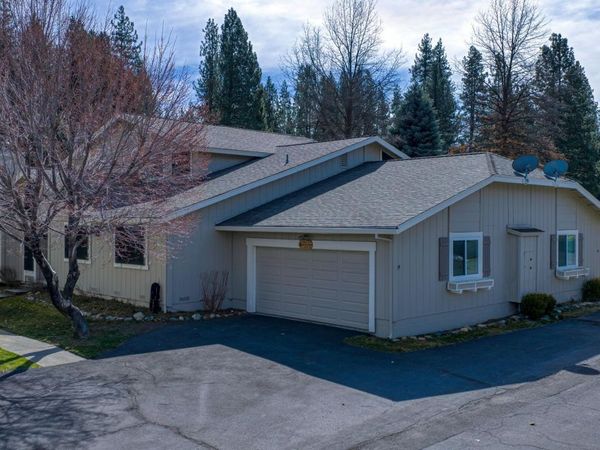 39 S Aspen Circle, Blairsden, CA 96103