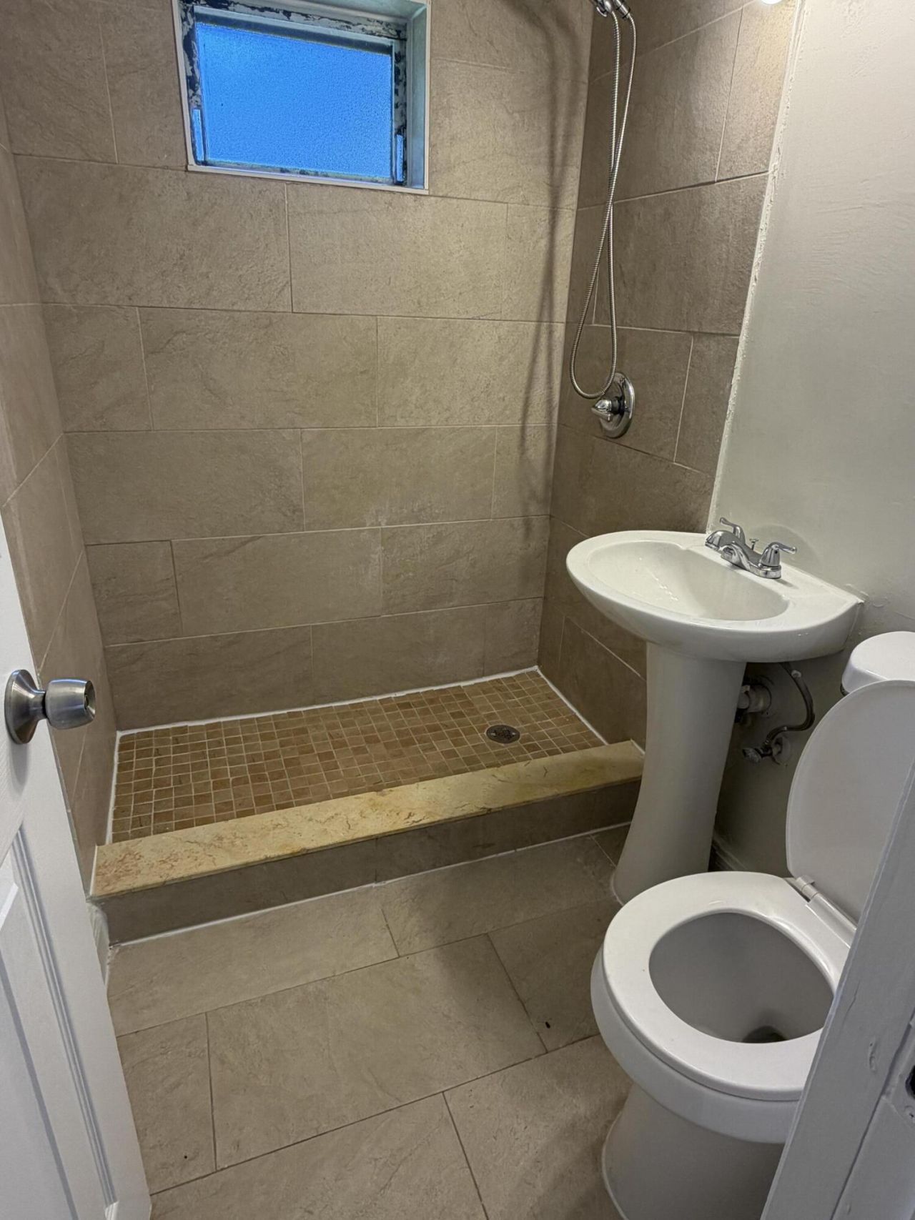 2850 NW 14th Street, Fort Lauderdale, FL 33311 Photo