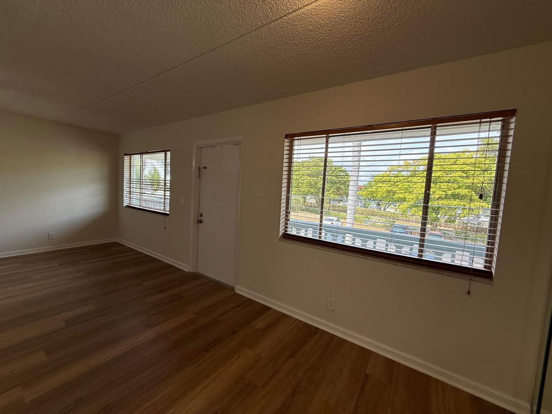 2000 Springdale Boulevard, Unit 204, Palm Springs, FL 33461 Photo