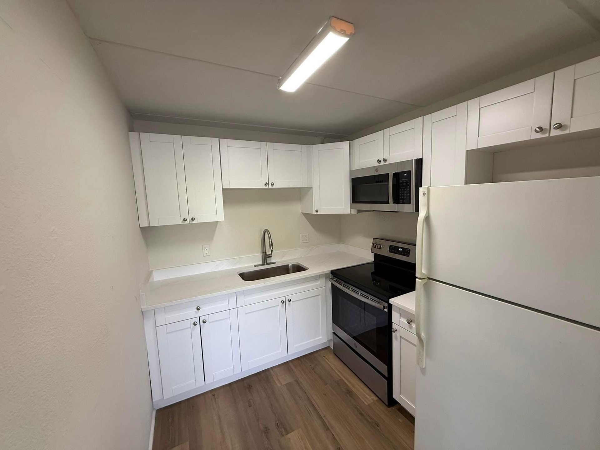 2000 Springdale Boulevard, Unit 204, Palm Springs, FL 33461 Photo