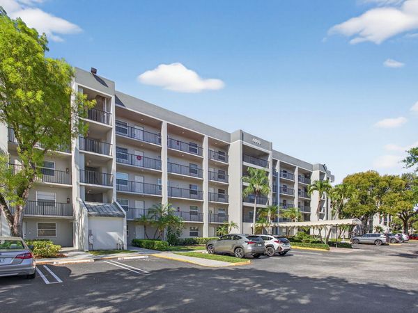 4091 Cypress Reach Court, Unit 302, Pompano Beach, FL 33069