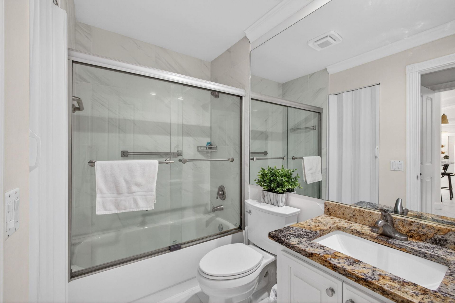 4047 Grove Point Road, Palm Beach Gardens, FL 33410 Photo