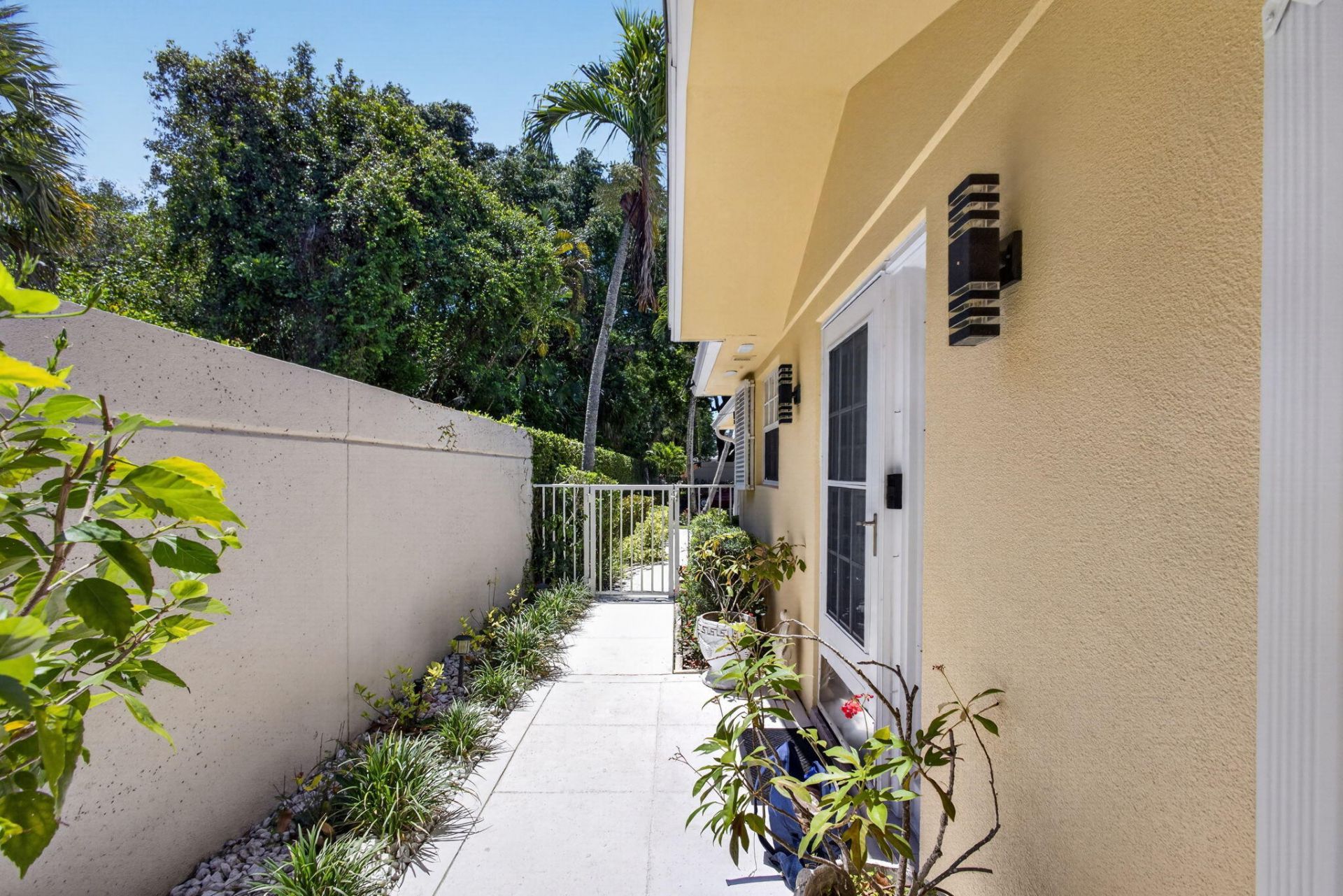 4047 Grove Point Road, Palm Beach Gardens, FL 33410 Photo