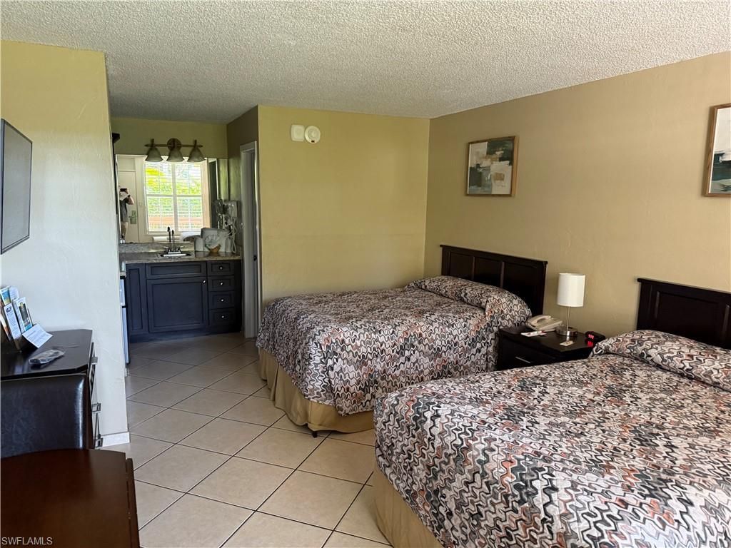 2555 Tamiami Trl N, Unit 164, Naples, FL 34103 Photo