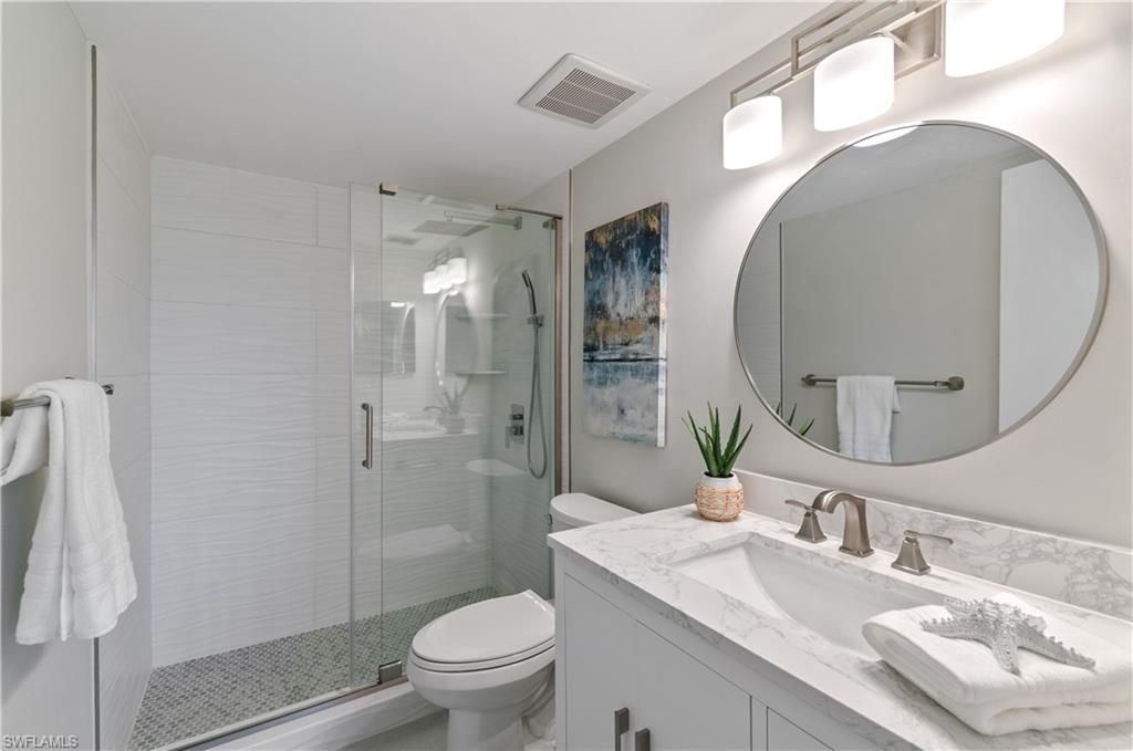 570 12th Ave S, Unit 570, Naples, FL 34102 Photo