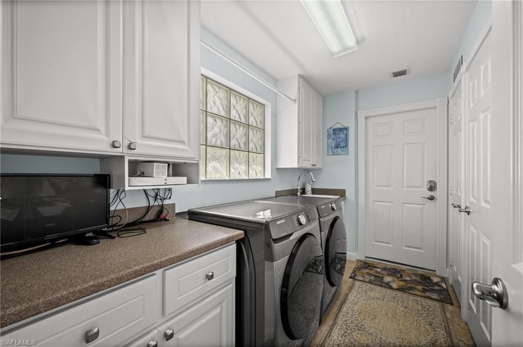 15451 Orlanda Dr , Bonita Springs, FL 34135 Photo