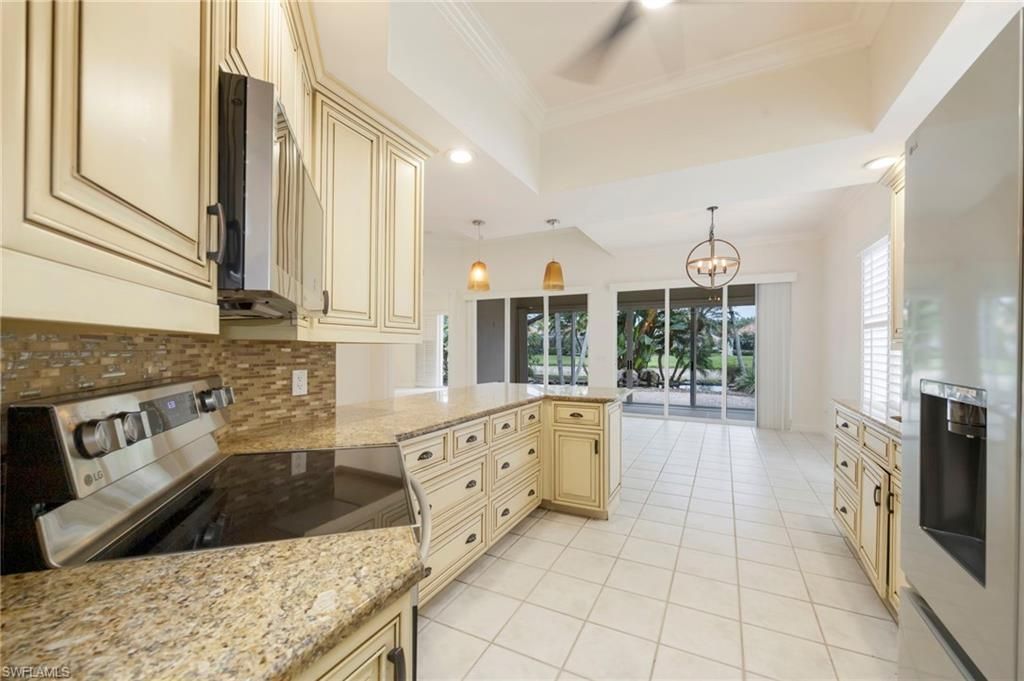 4260 Montalvo Ct, Naples, FL 34109 Photo