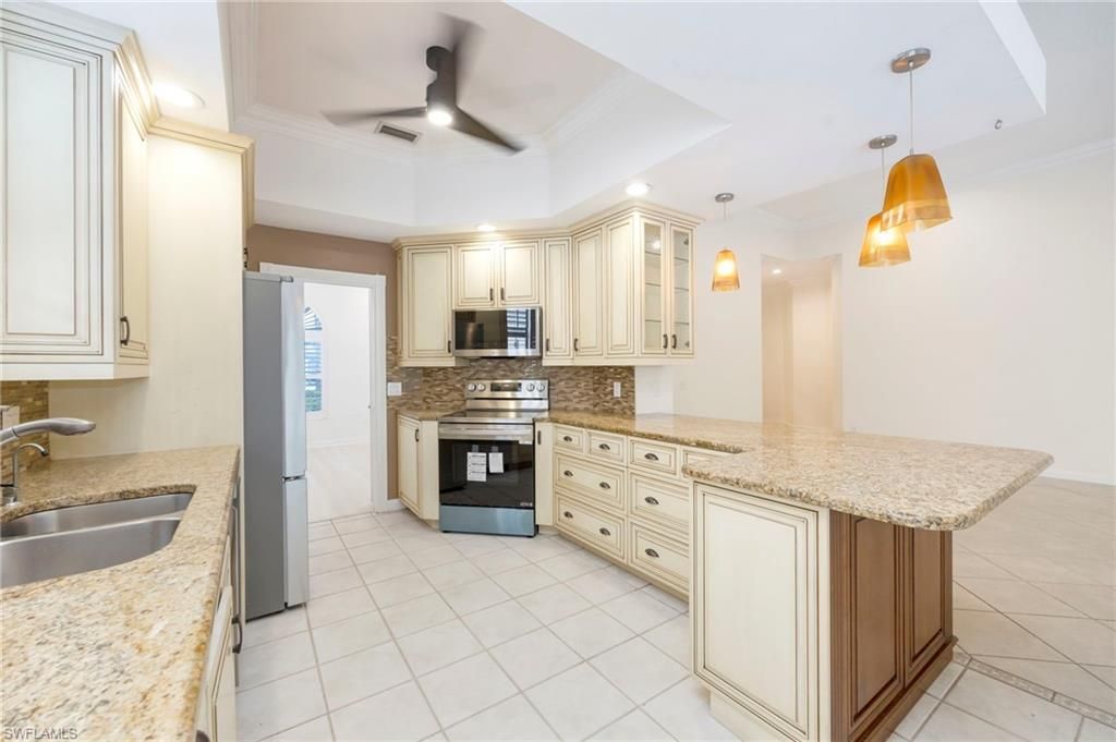 4260 Montalvo Ct, Naples, FL 34109 Photo