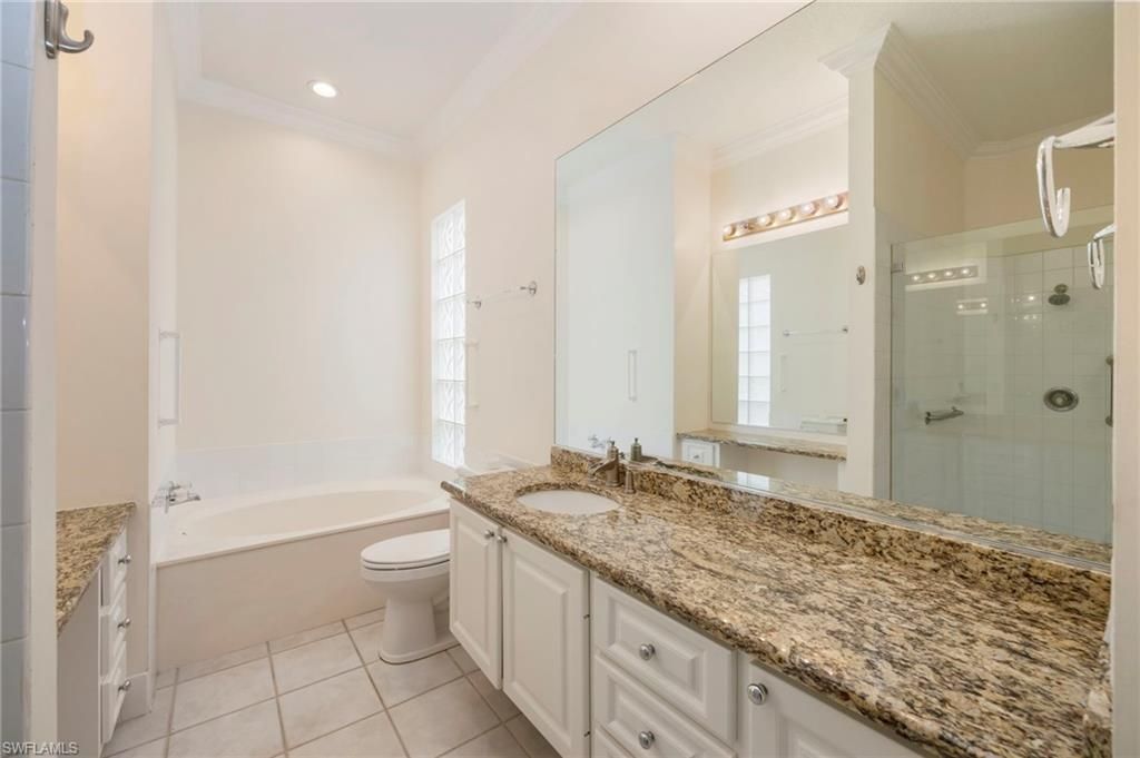 4260 Montalvo Ct, Naples, FL 34109 Photo