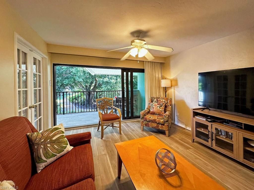 600 Neapolitan Way , Unit 226, Naples, FL 34103 Photo