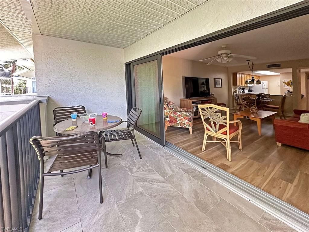 600 Neapolitan Way , Unit 226, Naples, FL 34103 Photo