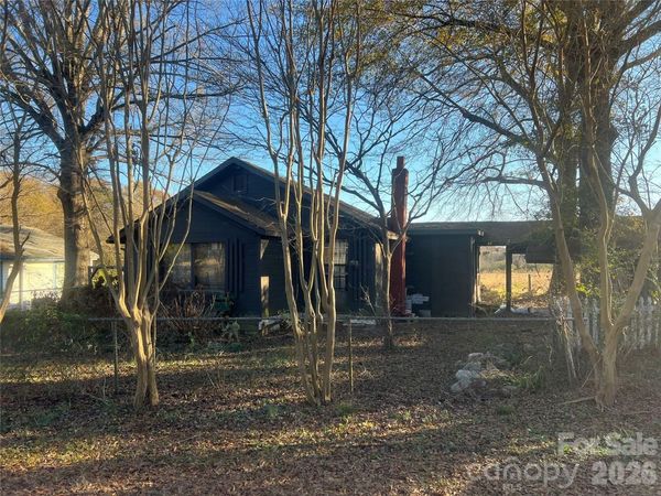 3217 Howe Dairy Road , Gastonia, NC 28056