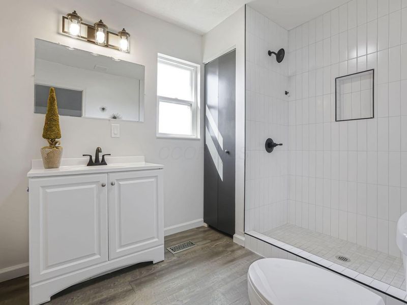 5225 Lithopolis Winchester Road NW, Canal Winchester, OH 43110 Photo 29