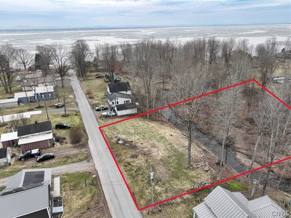 7457 Lake Street , Cleveland, NY 13042