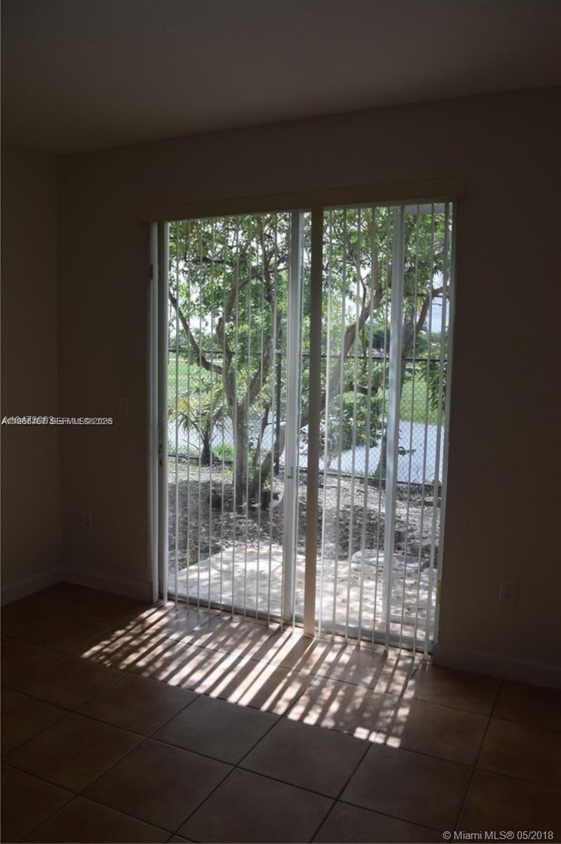 17720 NW 73rd Ave, Unit 105, Hialeah, FL 33015 Photo