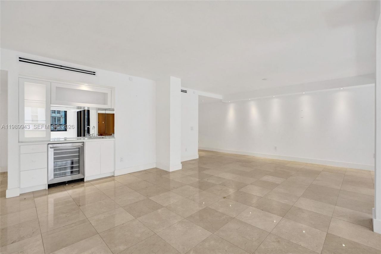 10175 Collins Ave, Unit 504, Bal Harbour, FL 33154 Photo