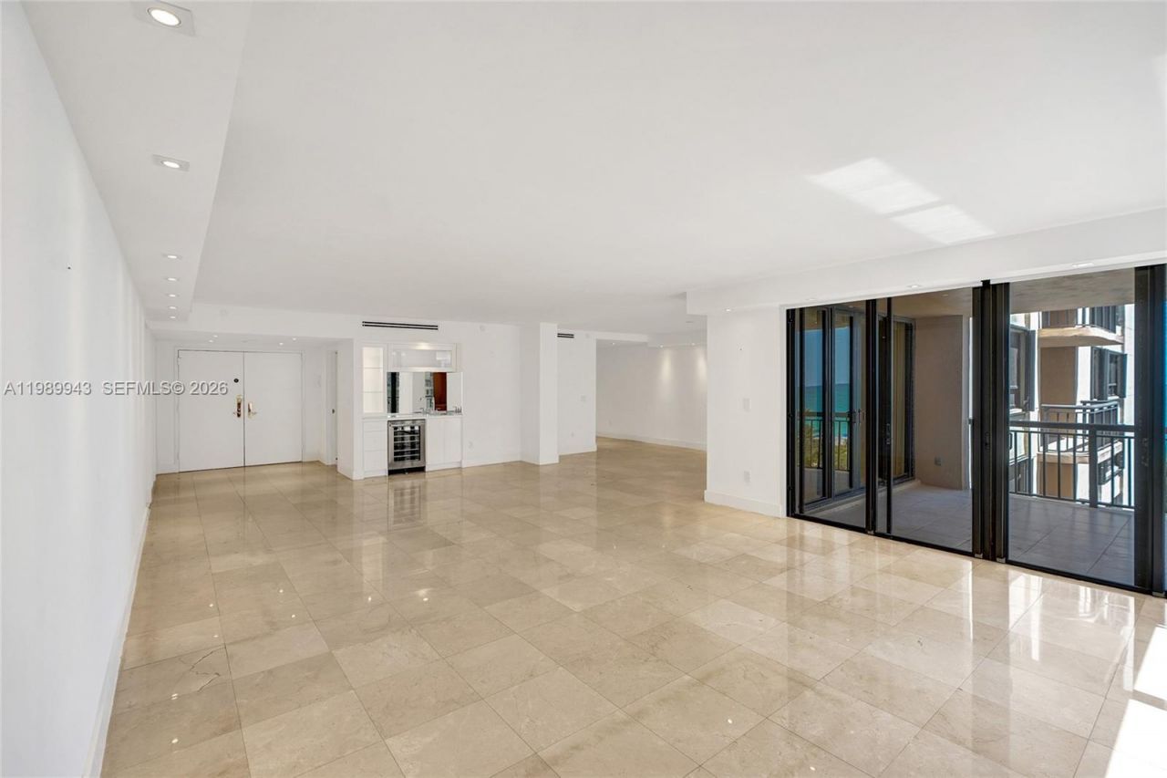 10175 Collins Ave, Unit 504, Bal Harbour, FL 33154 Photo