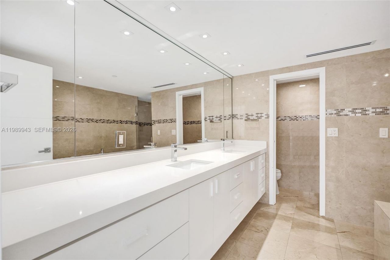 10175 Collins Ave, Unit 504, Bal Harbour, FL 33154 Photo