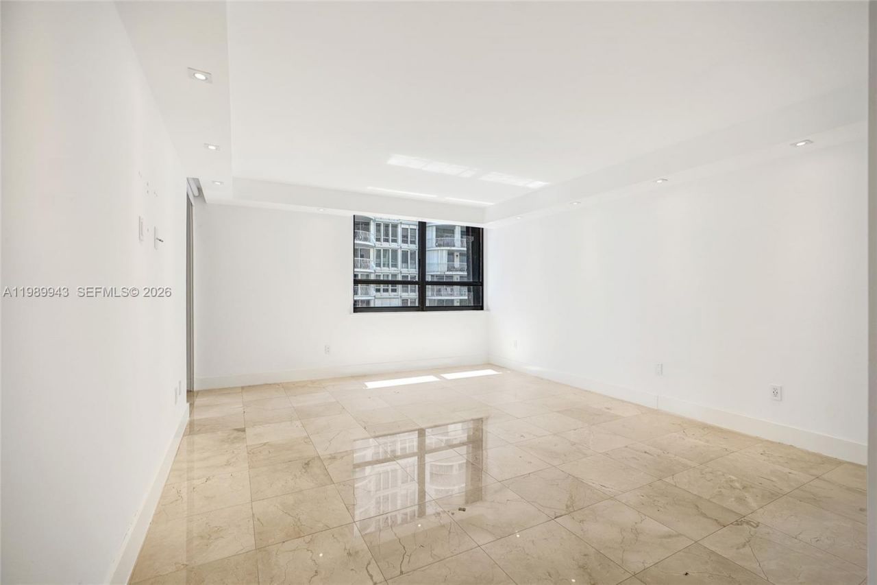 10175 Collins Ave, Unit 504, Bal Harbour, FL 33154 Photo